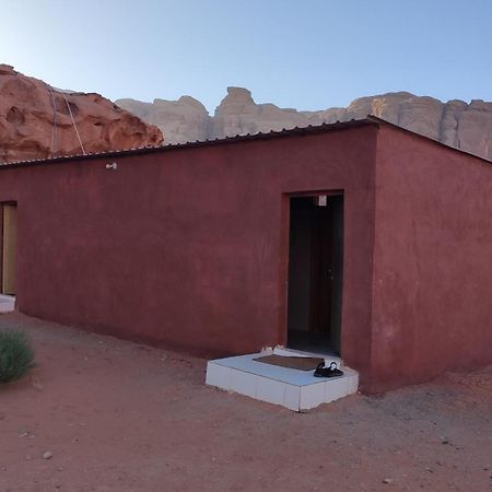 Wadi Rum Old Bedouin Camp Bagian luar foto