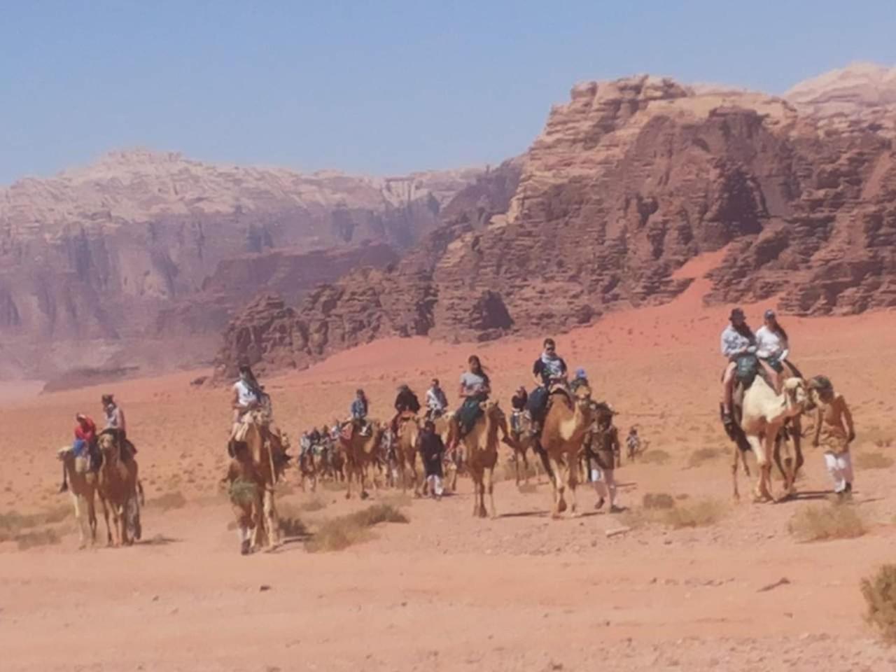 Wadi Rum Old Bedouin Camp Bagian luar foto